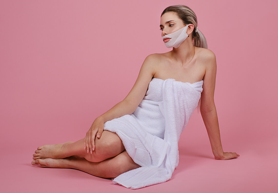 Dermalights — Increasing perceived product value through premium design and visual identity.